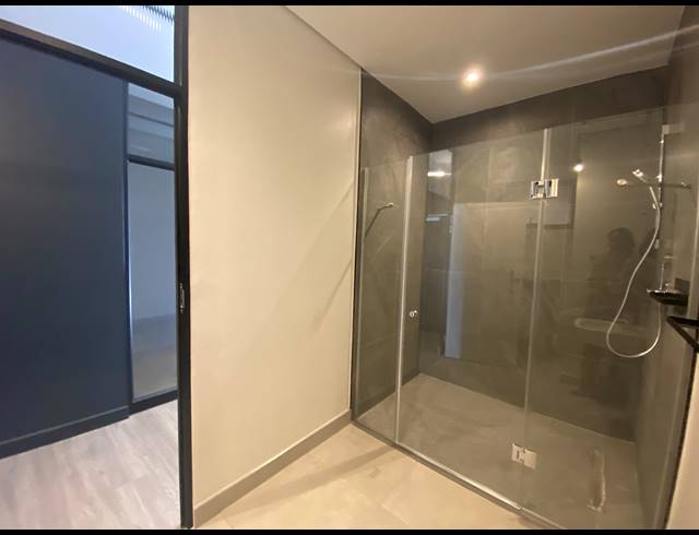 1 BEDROOM APARTMENT FOR SALE IN SANDOWN